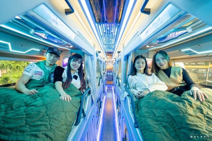 Trang chủ xe giường nằm Amazing Limousine